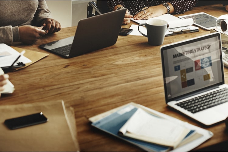Gestão de vendas: conheça os desafios no atual contexto e pós-pandemia e saiba como gestores e vendedores podem se reinventar tanto no B2B quanto no B2C