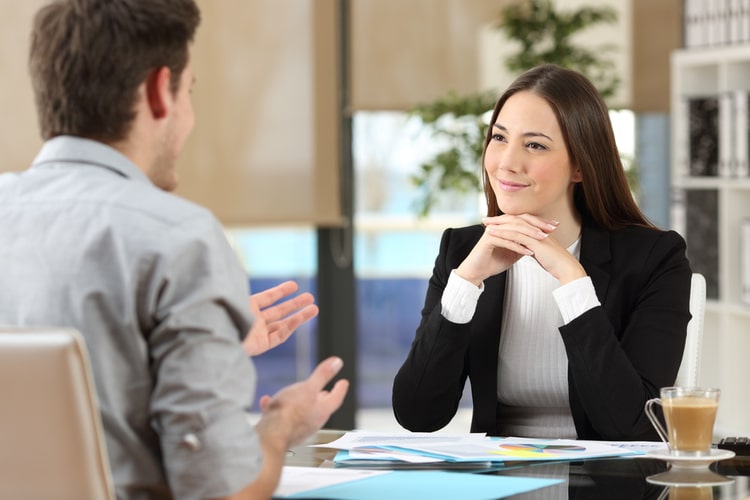 O objetivo de todo feedback deve ser fortalecer a relação entre lideranças e equipes e torná-las mais conscientes de seus acertos e erros
