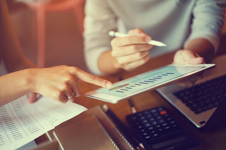 Uma pesquisa de mercado eficiente ajuda as empresas a entender muito bem o seu mercado de atuação, seu público e sua concorrência num dado contexto